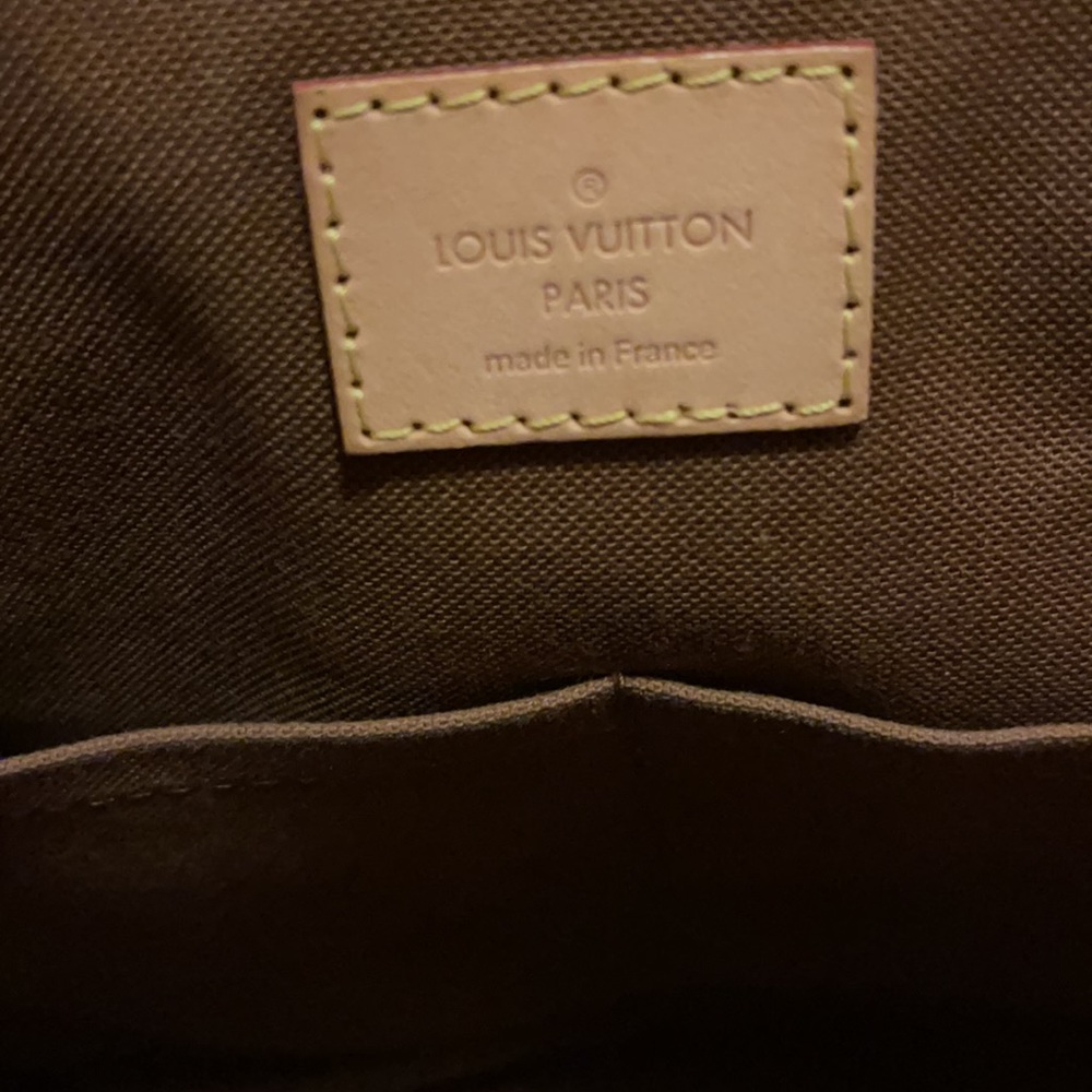 Louis Vuitton Tivoli GM Handbag - Picture 3 of 11